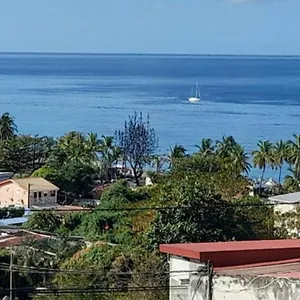 Appartement Evasion Nord Caraïbe Vue -plage 5 Mn à Pieds, Le Carbet